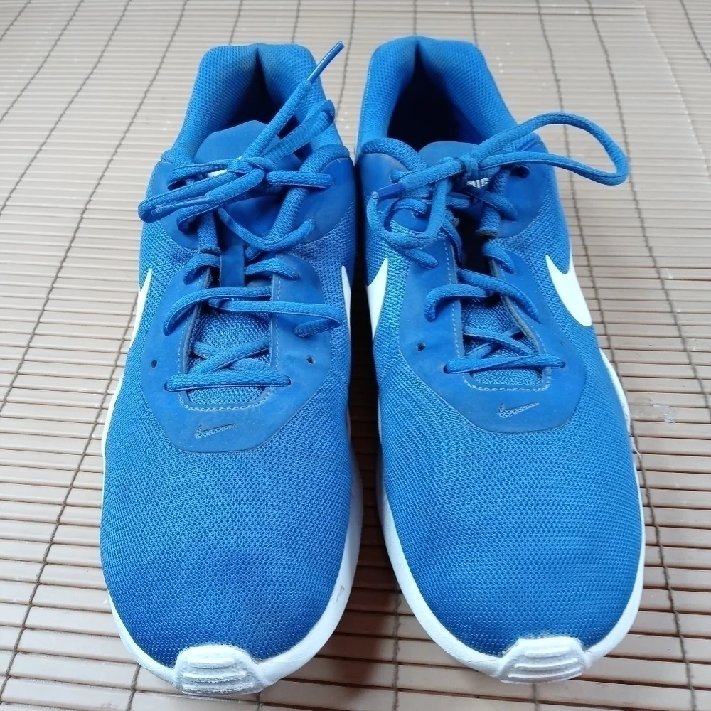 Nike air oketo